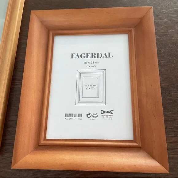 Wooden Picture Frame Set - Picture 3 of 8